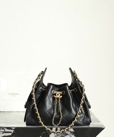 Chanel 24P Messenger Hobo Black - chanel messenger hobo black dupe front view